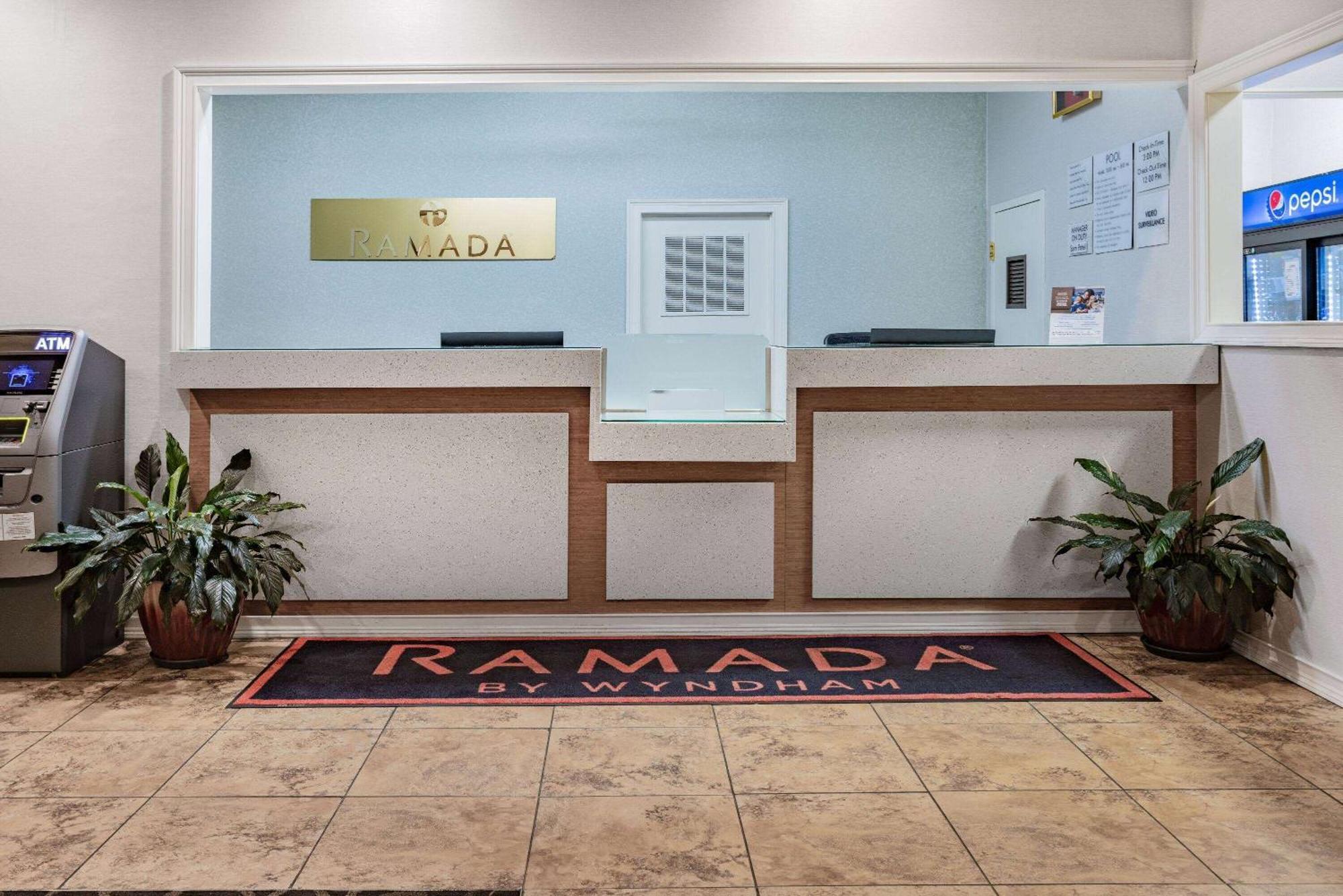 Ramada By Wyndham West Atlantic City Egg Harbor Township Kültér fotó